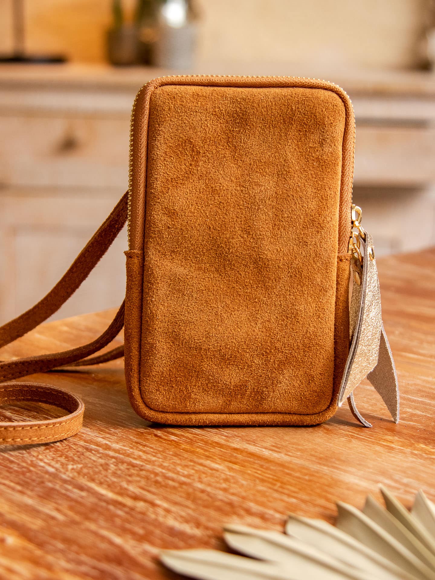 Image illustrative de l'article "Pochette tel camel KOALA"