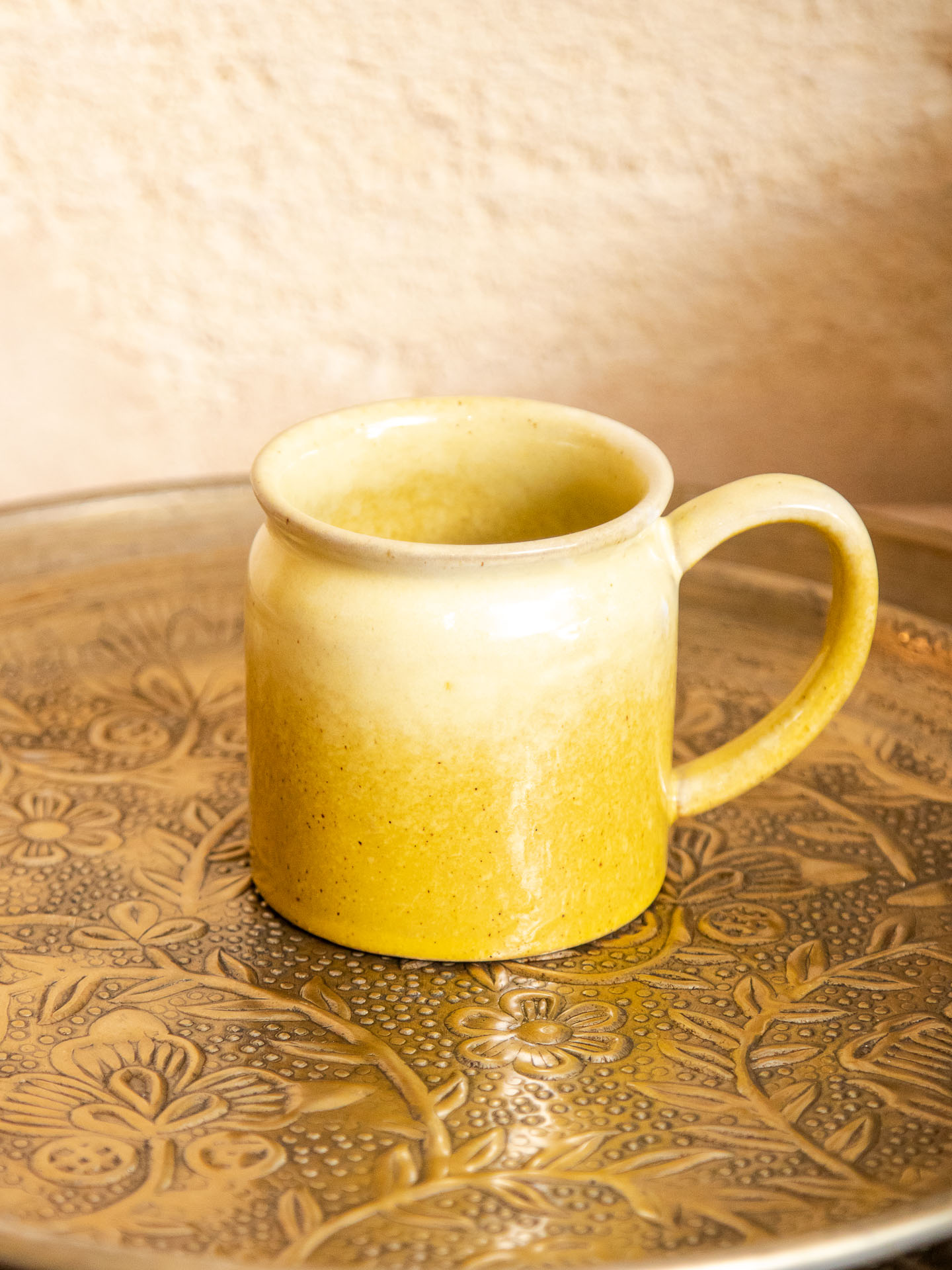 Image illustrative de l'article "Stoneware mug curry"