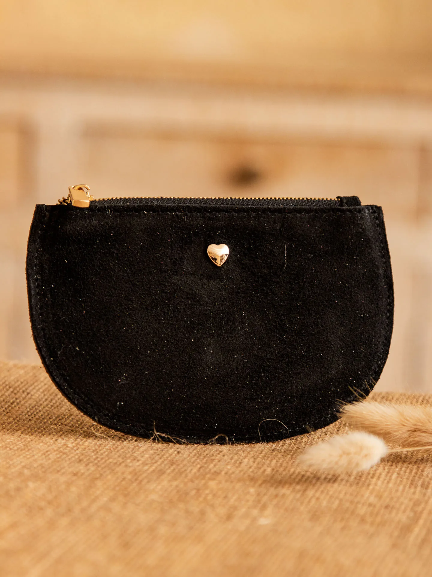 Image illustrative de l'article "Pochette LUNE noir"