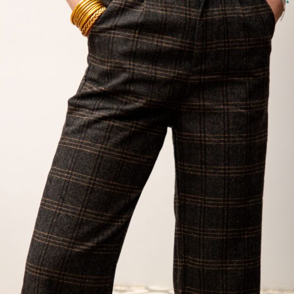 Image illustrative de l'article "Pantalon carreaux ORIO"