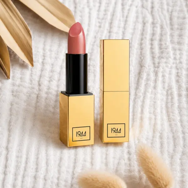 Image illustrative de l'article "ROUGE SATINE ADELE"