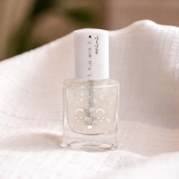 Image illustrative de l'article "VERNIS ETOILE"