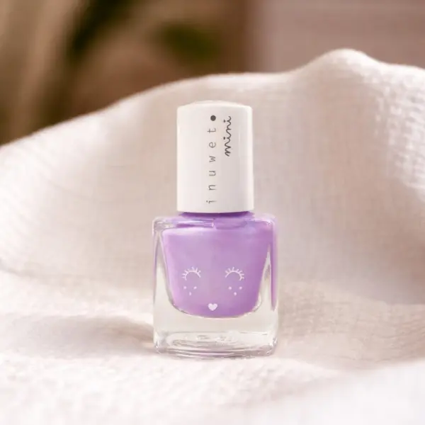 Image illustrative de l'article "VERNIS MAUVE"