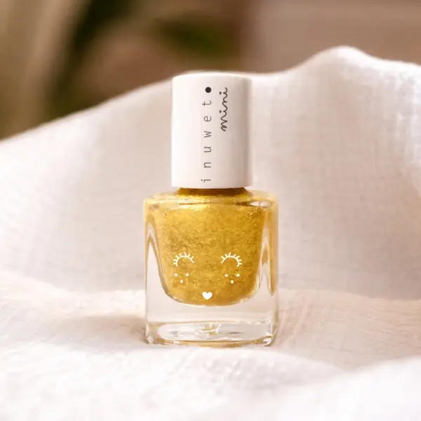 Image illustrative de l'article "VERNIS OR"