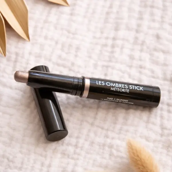 Image illustrative de l'article "Ombre Météorite"