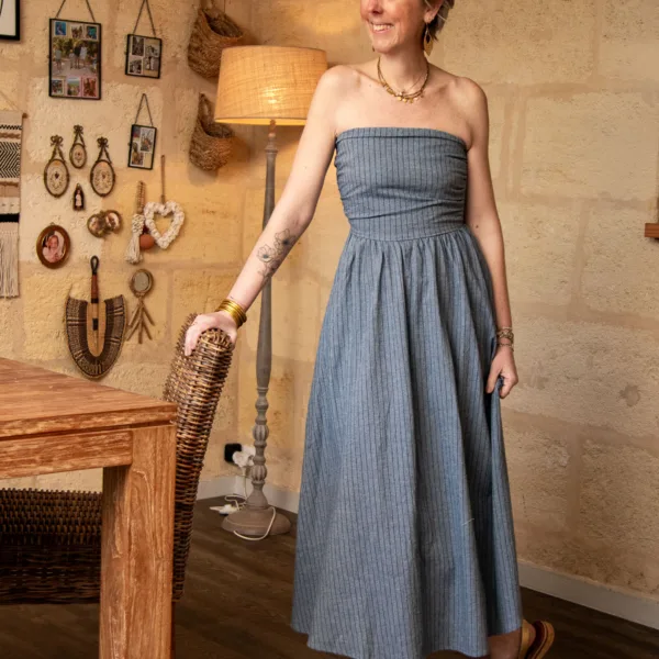 Image illustrative de l'article "Robe bustier rayée COSMOS"