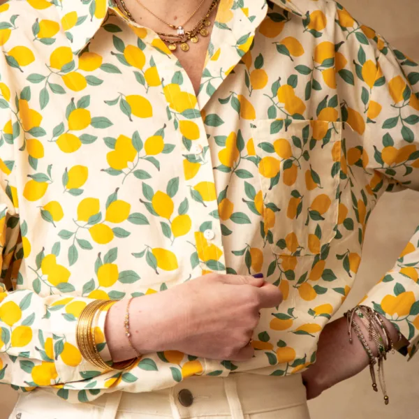 Image illustrative de l'article "Chemise citron POEMA"