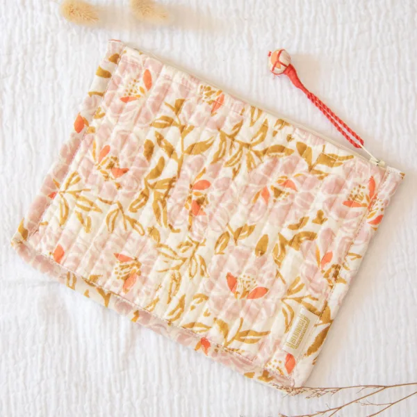 Image illustrative de l'article "pochette rose PETUNIA"