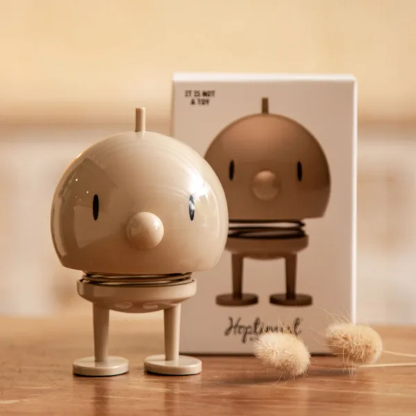 Image illustrative de l'article "Hoptimist bumble M latte"