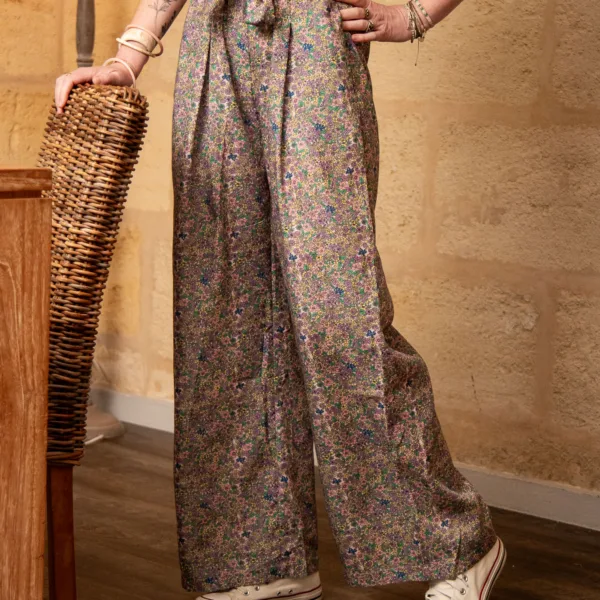 Image illustrative de l'article "Pantalon fleuri BOMBAY"