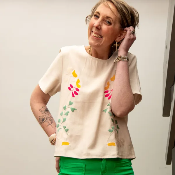 Image illustrative de l'article "Blouse fleurie MASHA"