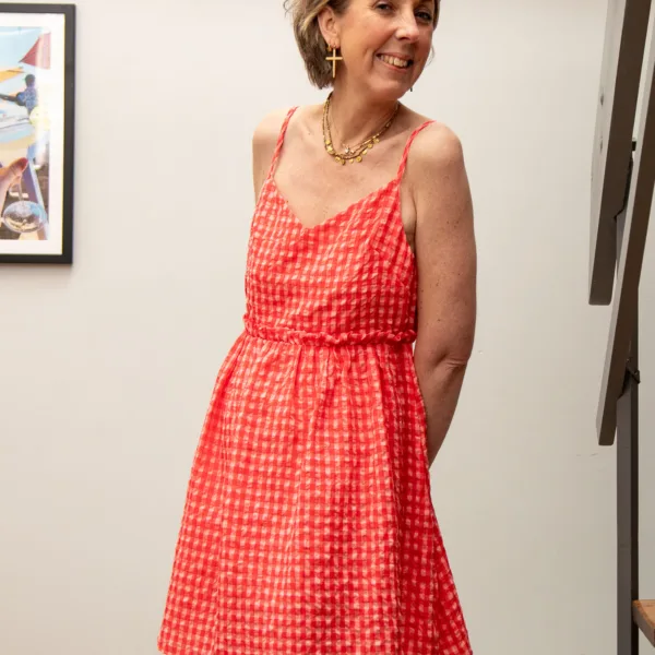 Image illustrative de l'article "Robe rouge CRANBERRY"