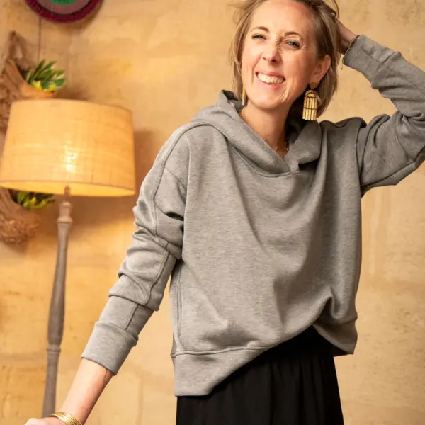 Image illustrative de l'article "Sweat gris LUBA"