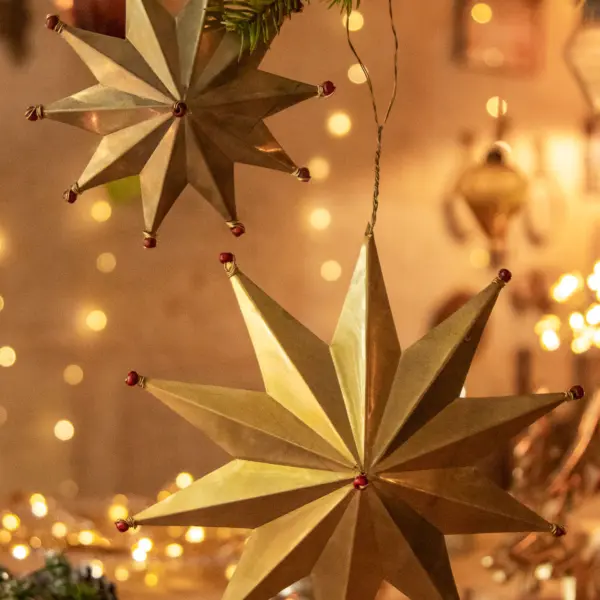 Image illustrative de l'article "Etoiles en laiton"