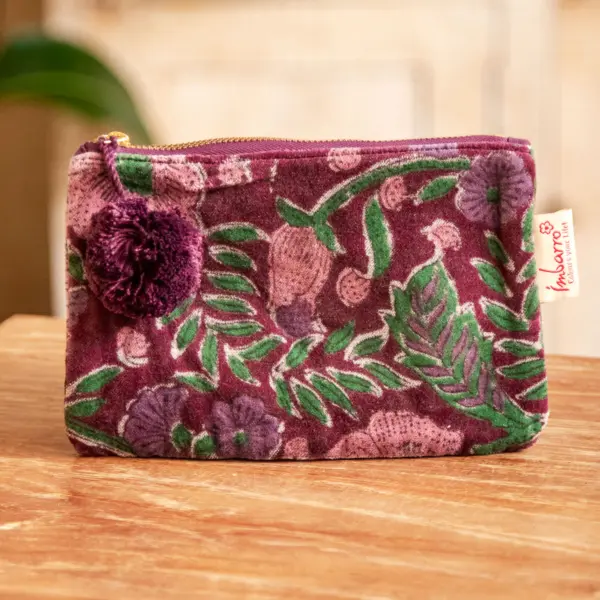 Image illustrative de l'article "Pochette Violet"