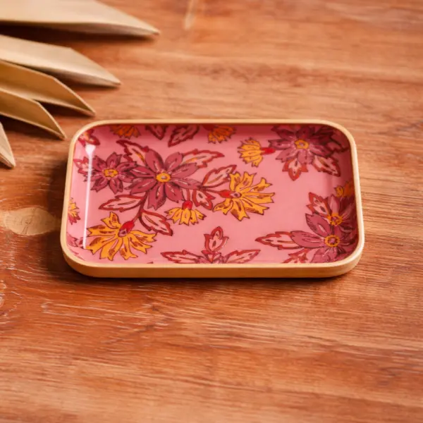 Image illustrative de l'article "petit plateau ARYA malaga"