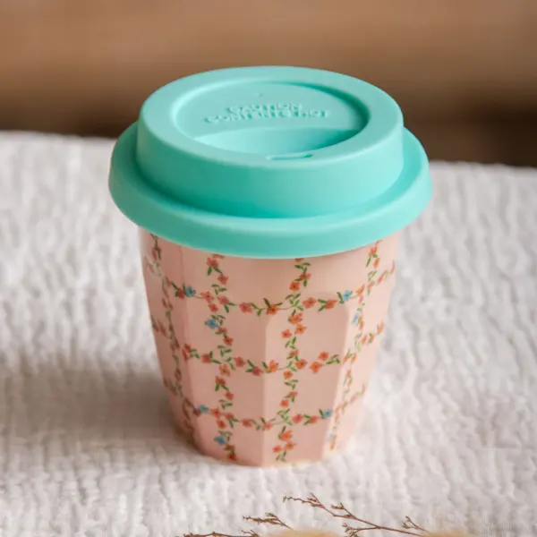 Image illustrative de l'article "Silicone capuchon bleu clair"