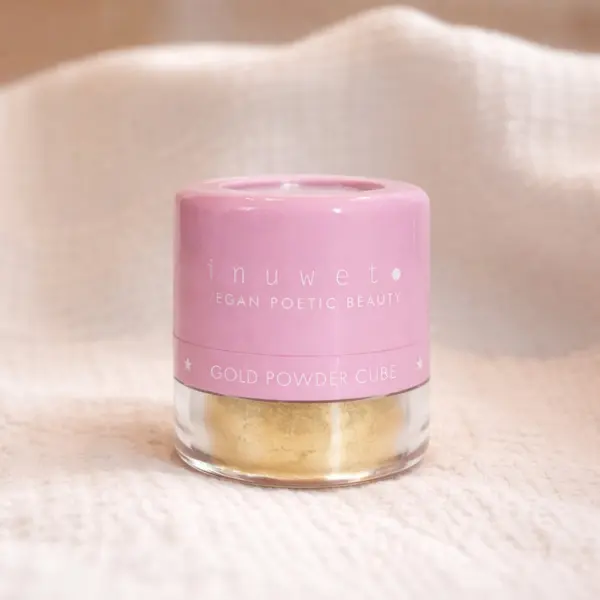 Image illustrative de l'article "Poudre or"