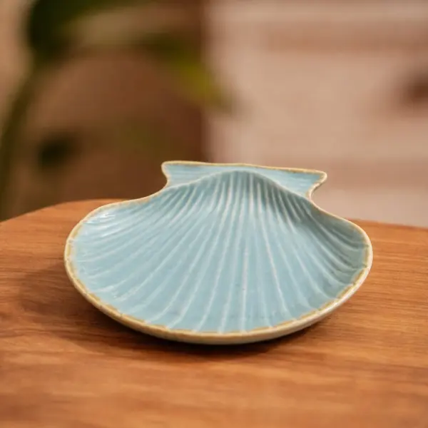 Image illustrative de l'article "Coupelle coquillage vert eau"