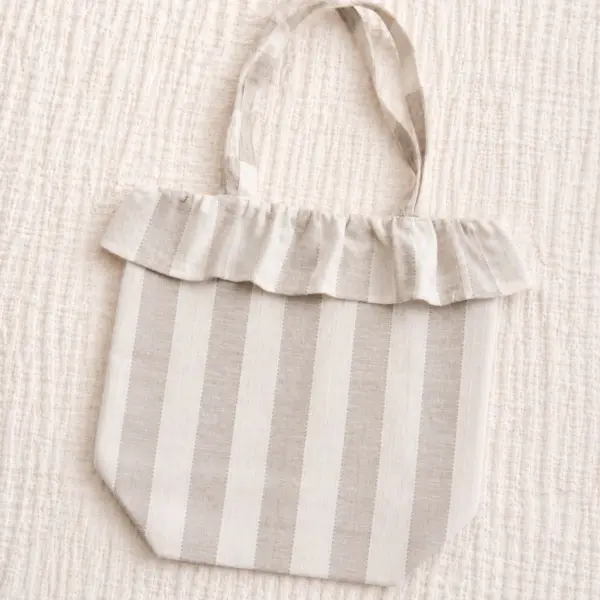 Image illustrative de l'article "Tote bag beige/blanc"