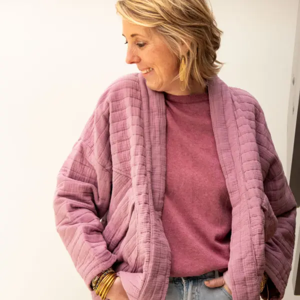 Image illustrative de l'article "Veste matelassée violet YOUNA"