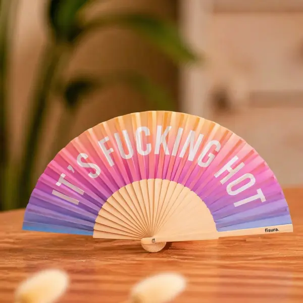 Image illustrative de l'article "Eventail   » fucking hot »"