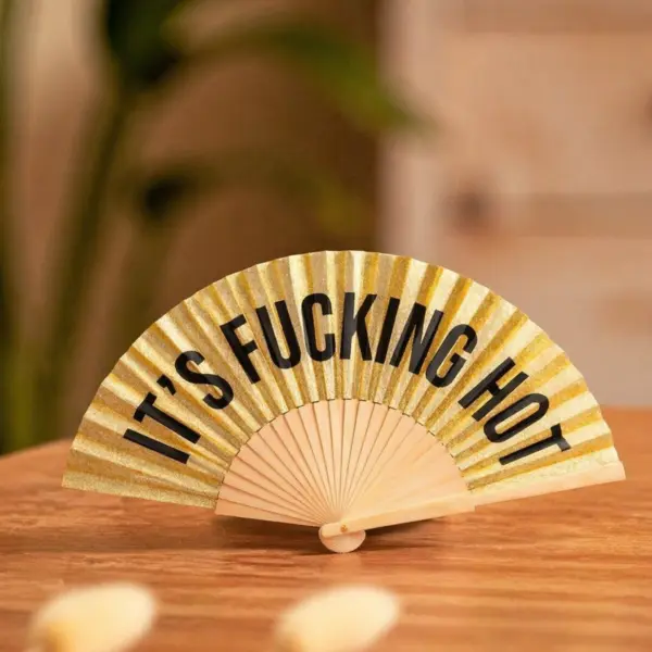 Image illustrative de l'article "Eventail &lsquo;it&rsquo;s fucking hot&rsquo;"