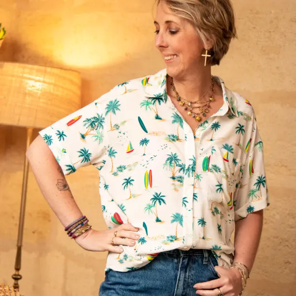 Image illustrative de l'article "Chemise surf blanche TRINIQUE - PIECES"