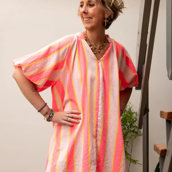 Image illustrative de l'article "Robe rayée fluo TOURNESOL"